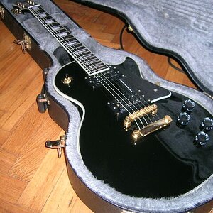 Les Paul Custom.jpg
