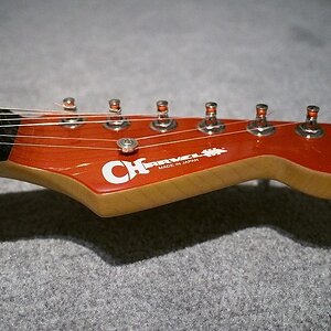 Charvel Headstock.JPG