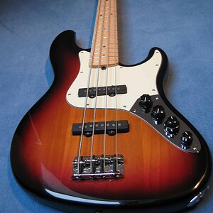 Fender Am deluxe 081 Kopie.jpg