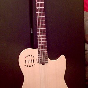 Godin Multiac Nylon Duett.jpg
