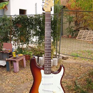 fender1.jpg