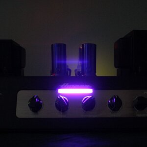 1 Ampeg PF207 Front.jpg