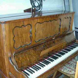 Klavier (1).JPG