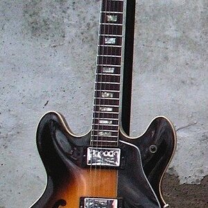 Gibson ES335TD 1978 now.jpg