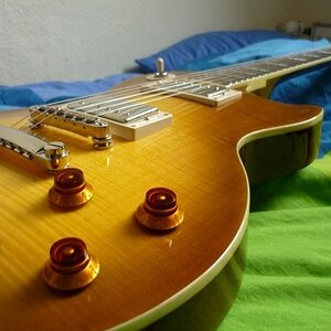 Epiphone Les Paul Standard Plus HB (20) 460.jpg