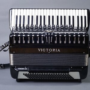 VictoriaConcert_4.jpg