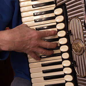 Fingerhhaltung 2b.jpg