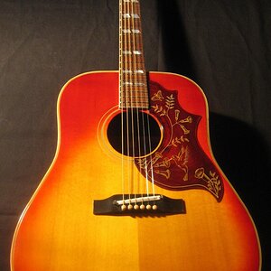 1963 GIBSON Hummingbird (CRS).jpg