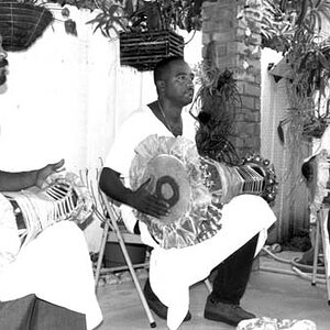 orishaensemblewith batas.jpg