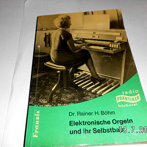Buch_3430.JPG