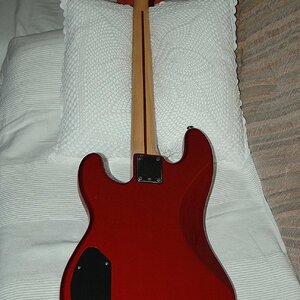Img5336Fender Jazzbass.jpg
