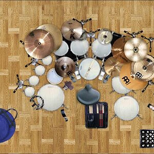 Drumkit neu.jpg