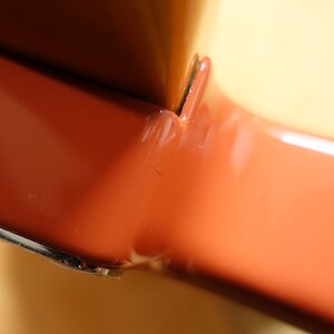 Fender Bass VI Satteltasche.jpg