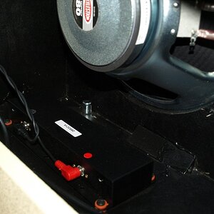 Reverbtank und Speaker 1.JPG