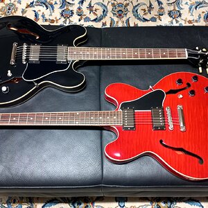 24 Gibson ES 335 Custom Shop Dot Cherry 107.jpg