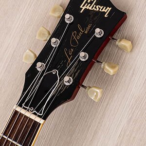 LP Classic MIII_head front.jpg