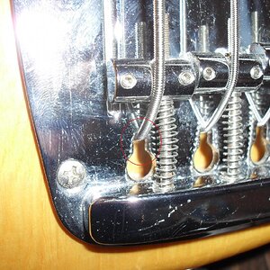 ibanez atk300 saitenhalter.jpg