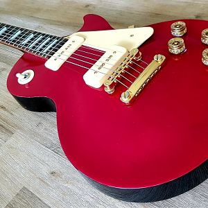 Gibson Les Paul Studio GEM Ruby