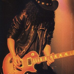 Slash live