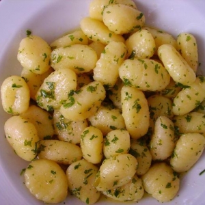 Gnocchi in Kräuter-"Butter"-Sauce :>