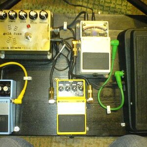 Effektboard3 - Crybaby > Tuner > SD2 > Goldfuzz > CH1