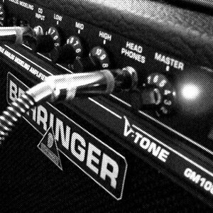 Behringer V-Tone