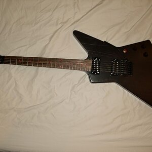 Gibson USA Explorer Vampire Blood Moon