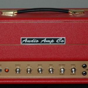 Audio Amp Co JTM 45, nicht mehr in meinem Besitz, insofern ein Archivbild. Toller und absolut kompromissloser Amp.