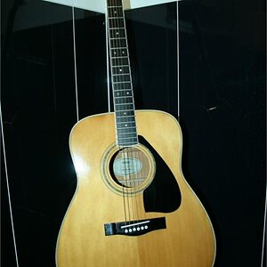Yamaha FG-430