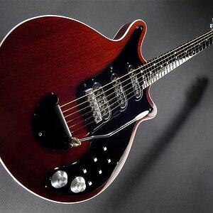BRIAN MAY - Red Special Promo Shot