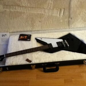 Gibson Explorer 76