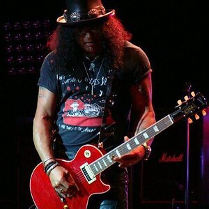 Slash's New Signature