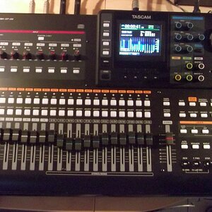 Tascam DP-32, schnelles und intuitives Recording in bester Audioqualität 0010029