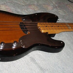 Fender Precision Bass