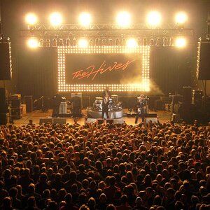 Pier 2, Bremen (The Hives)