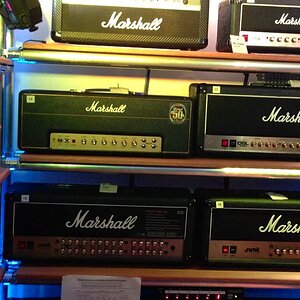 AMP MATRIX 02