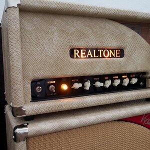 Realtone 18W