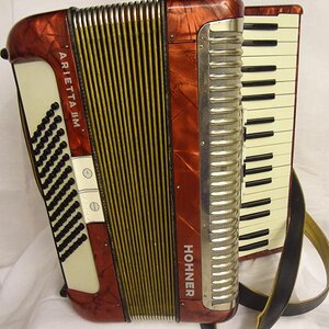 Hohner Arietta II M