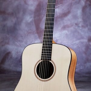 Lakewood D1 (2003)