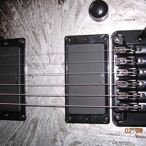 Humbucker :
-V7
-V8