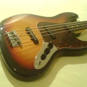 Fender Jazz Japan