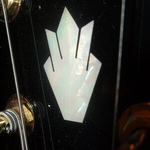 Crown Inlay Headstock