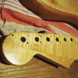 Strat_P6234152