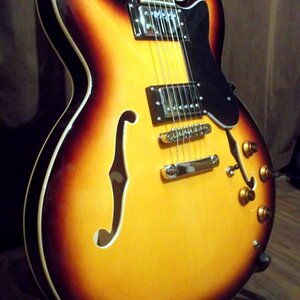Gitarre Vorn Seitlich