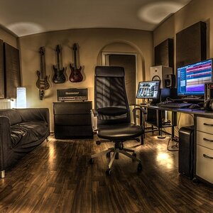 Studio Bild #5_tonemapped_1920
