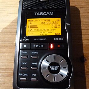 Tascam DR-2d