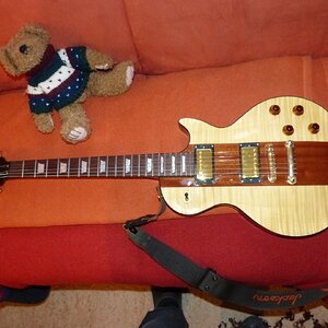 Dimavery LP 710 FM