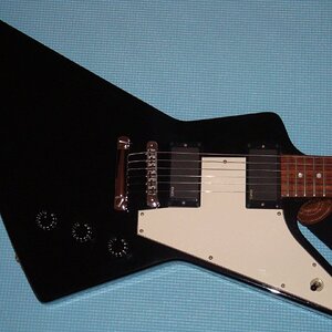 Gibson Explorer