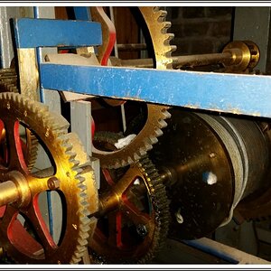 04-08 20161021_111453 Rsig Uhrwerk Seiltrommel