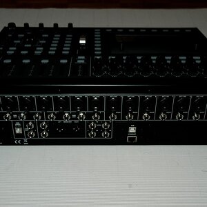 02 Rückseite